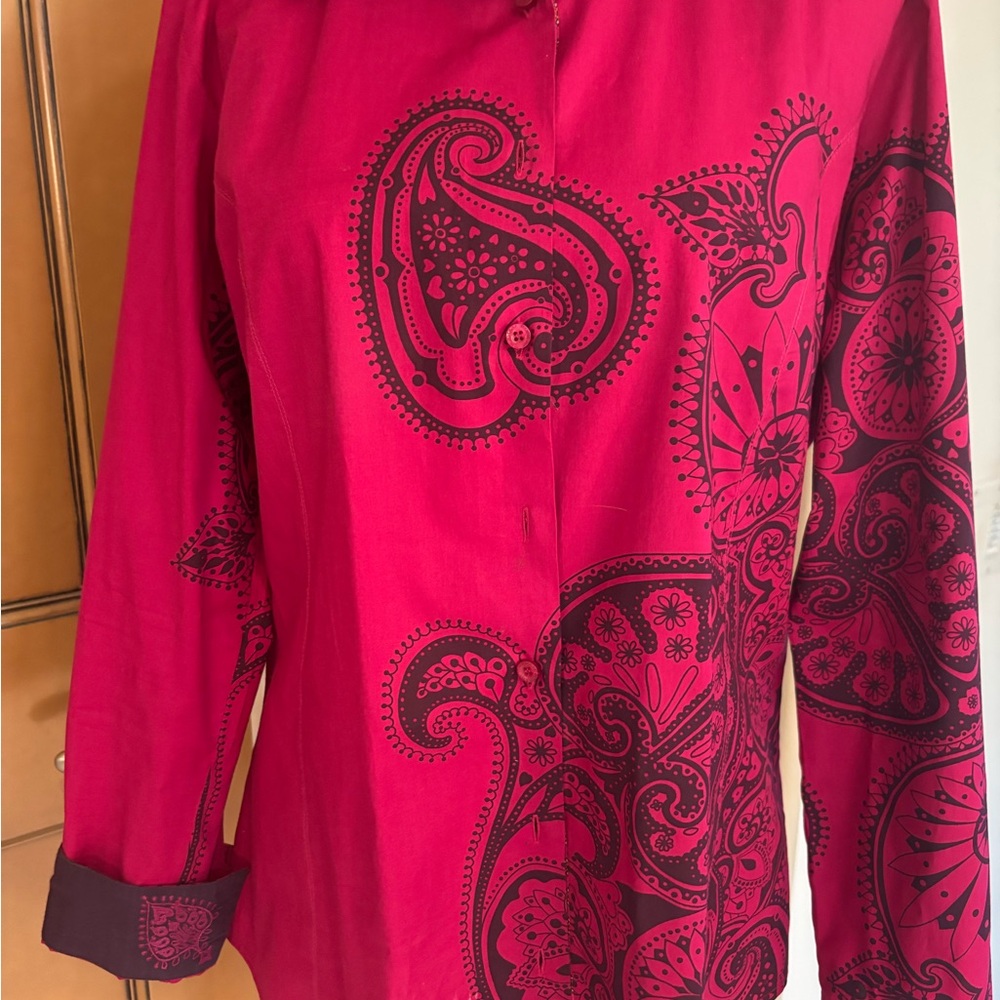 Robert Graham Fuchsia and Black Paisley Button-Down Shirt
